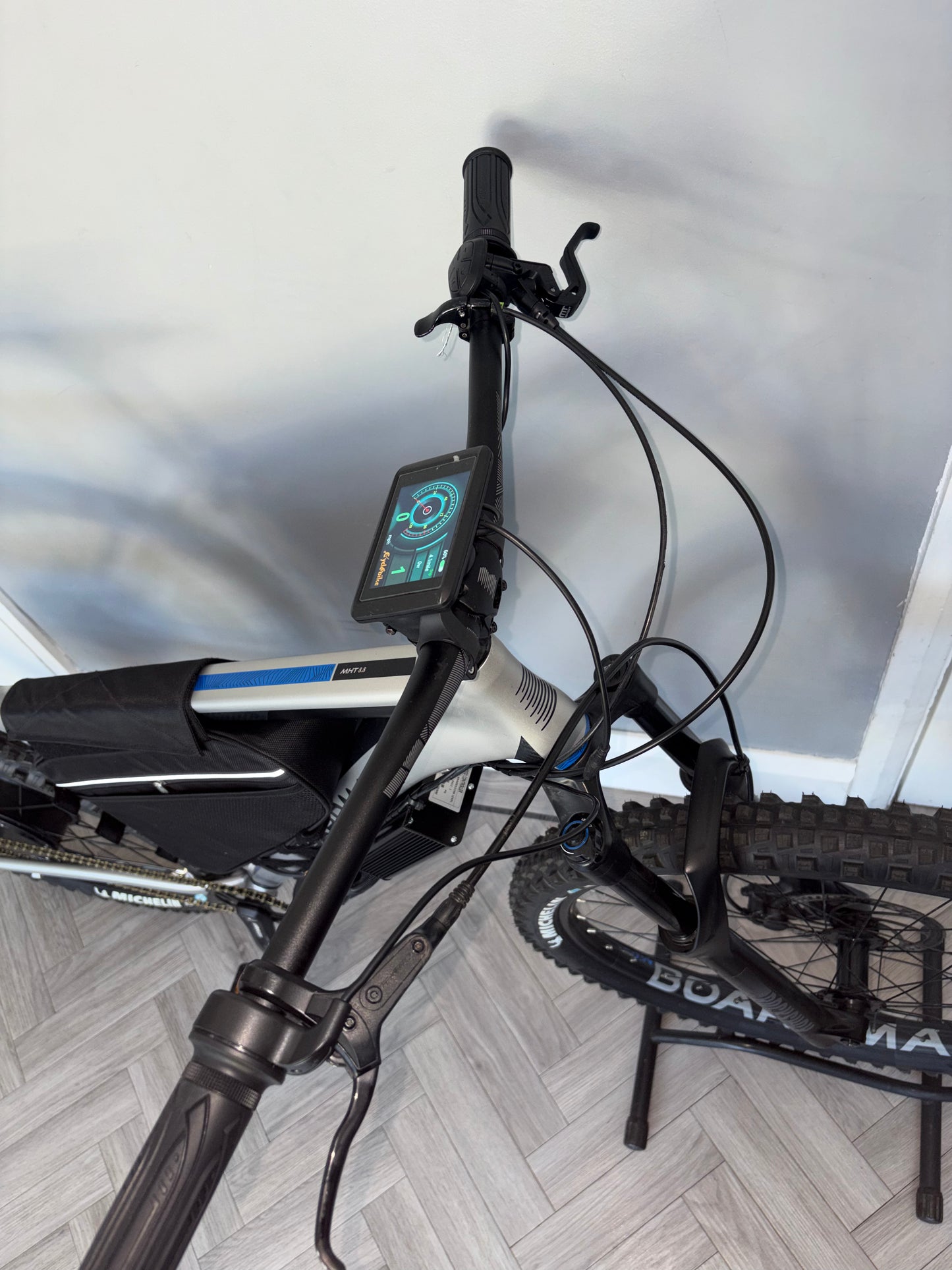 72v 3000w boardman 8.8. MHT e-bike